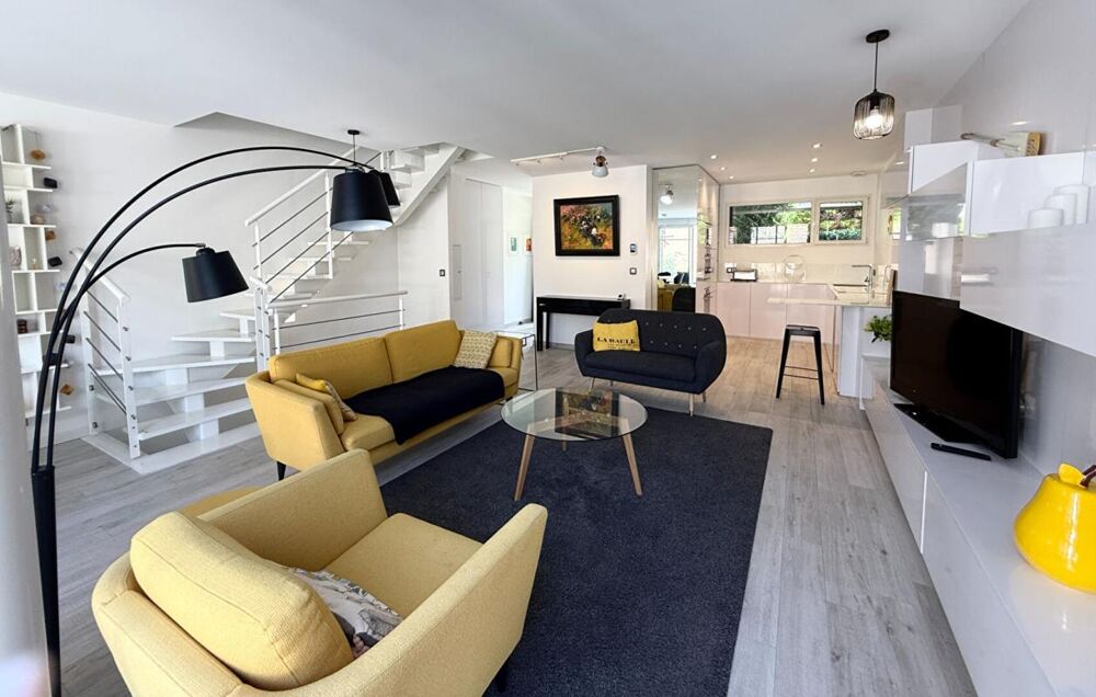 Vente Maison LA BAULE Maison contemporaine d'exception, Emplacement premium. A pied de la Place du marché et des commerces, 5 chambres La baule escoublac