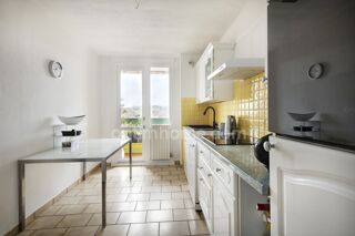  Appartement � vendre 5 pi�ces 85 m�