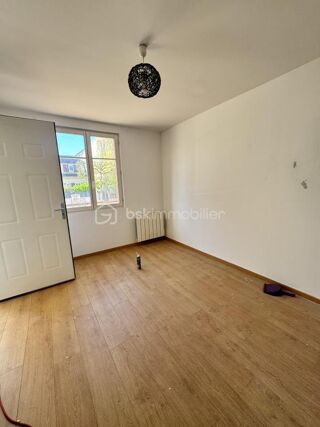  Immeuble à vendre 10 pièces 360 m²