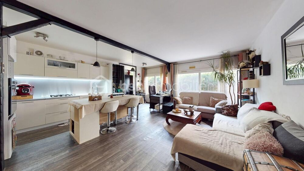 Vente Appartement F4 en très bon état ! Avec 3 chambres, loggia et espace extérieur !! Evry