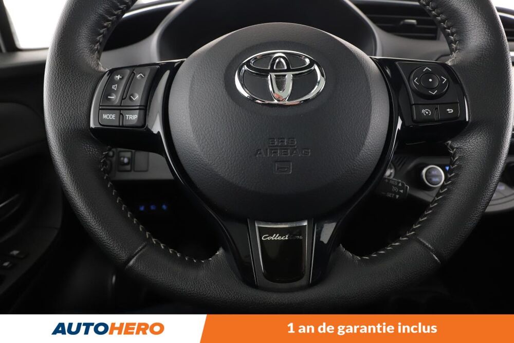 Yaris 1.5 VVT-i Collection 5P 111 ch 2017 occasion 92130 Issy-les-Moulineaux