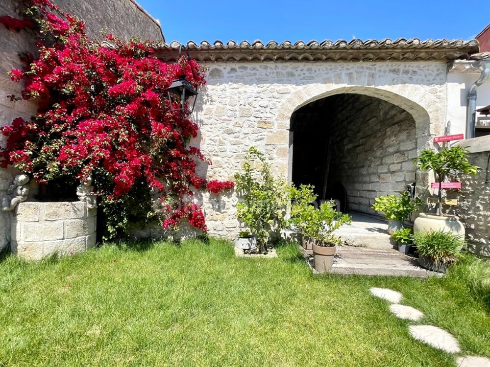 � vendre  Maison Aigues-Mortes (30220)