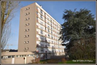  Appartement à louer 3 pièces 56 m²