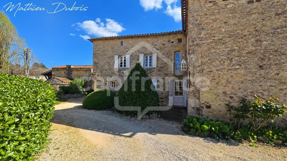 Domaine en hameau privé avec activité touristique - Cadre dexception entre Lot et Dordogne