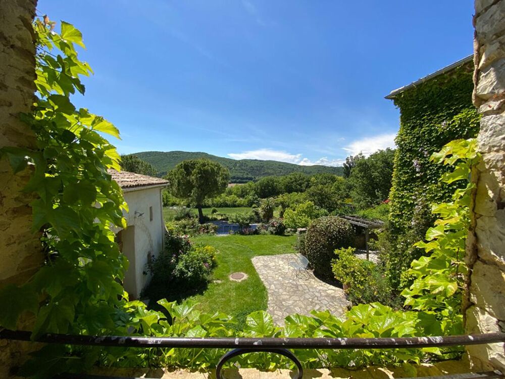 Maison + 3 gîtes 11 pièces 330 m2