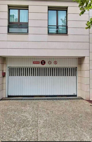  Parking / Garage à vendre 22 m² Issy les moulineaux