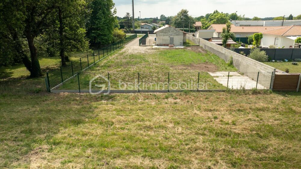 Vente Terrain Ludon-M�doc belle parcelle de terrain constructible 803m2 Ludon medoc