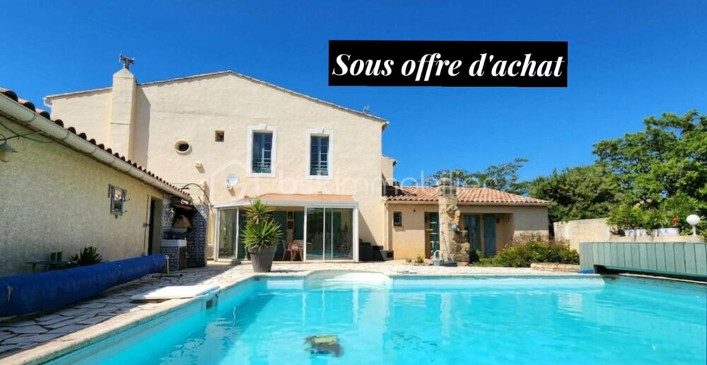Vente Maison Maison de village de 130 m2 sur terrain de 743 m2avec piscine et garage ( 54m2) Adissan