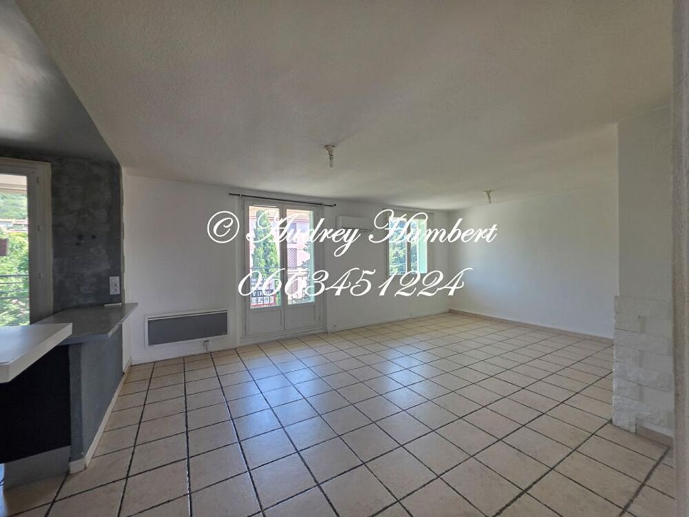 EXCLUSIVITE, MANOSQUE, BEL APPARTEMENT avec balcon, loggia et vue dégagée, 3/4 pièces de 67 m2 quartier et vue Mont d'Or