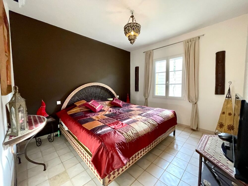 � vendre  Maison Aigues-Mortes (30220)