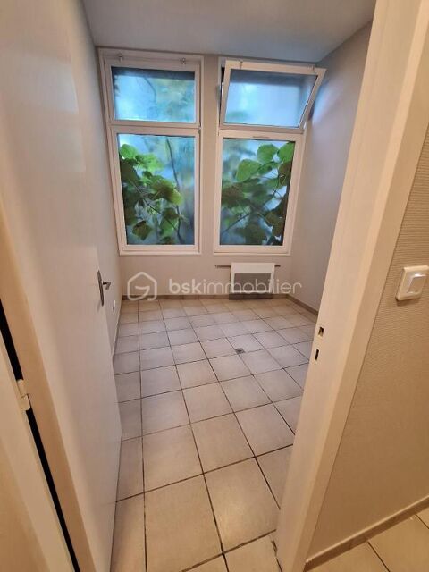 Local commercial refait &agrave; neuf 145000 45300 Pithiviers