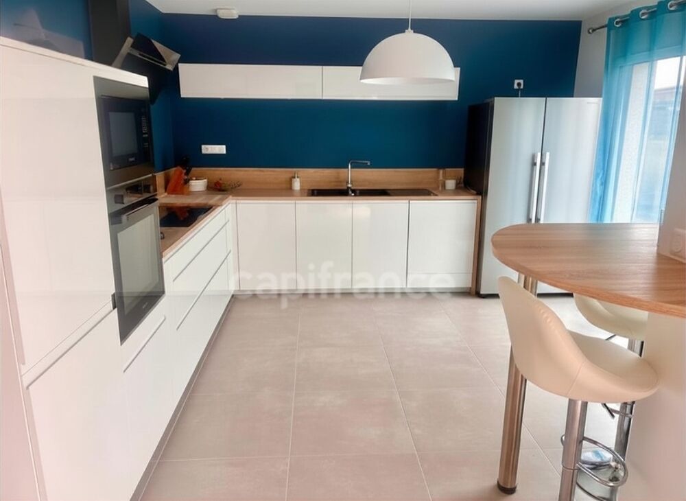 *Octeville-sur-mer* maison de 2021 de 154 m² avec une vie de plain-pied, 4 chambres, garage, spa
