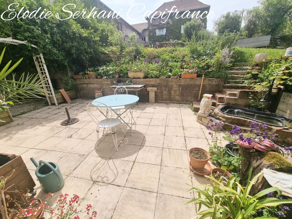 Vente Maison Maison de caractère T6 d'environ 180m2 + 166m2 de grange à Montenois Montenois
