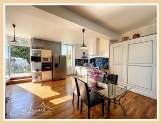  Propri�t�/ch�teau � vendre 12 pi�ces 446 m�