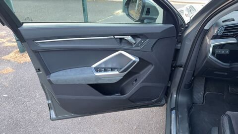 Q3 II 1.5 TFSI 150 S-Tronic7 Design Luxe - Entretien constructe 2019 occasion 92000 Nanterre