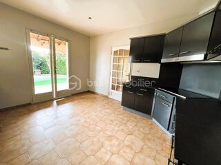  Villa � vendre 6 pi�ces 140 m�