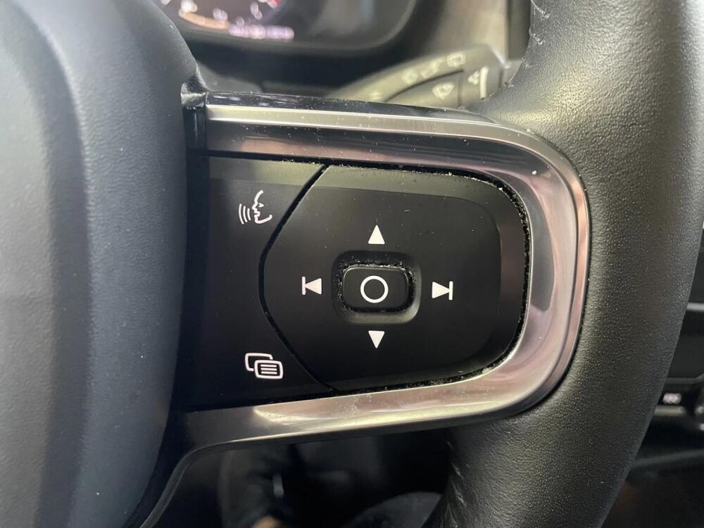 XC40 T3 163 Inscription Luxe 2019 occasion 17139 Dompierre-sur-Mer