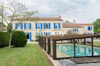  Maison à vendre 11 pièces 310 m²