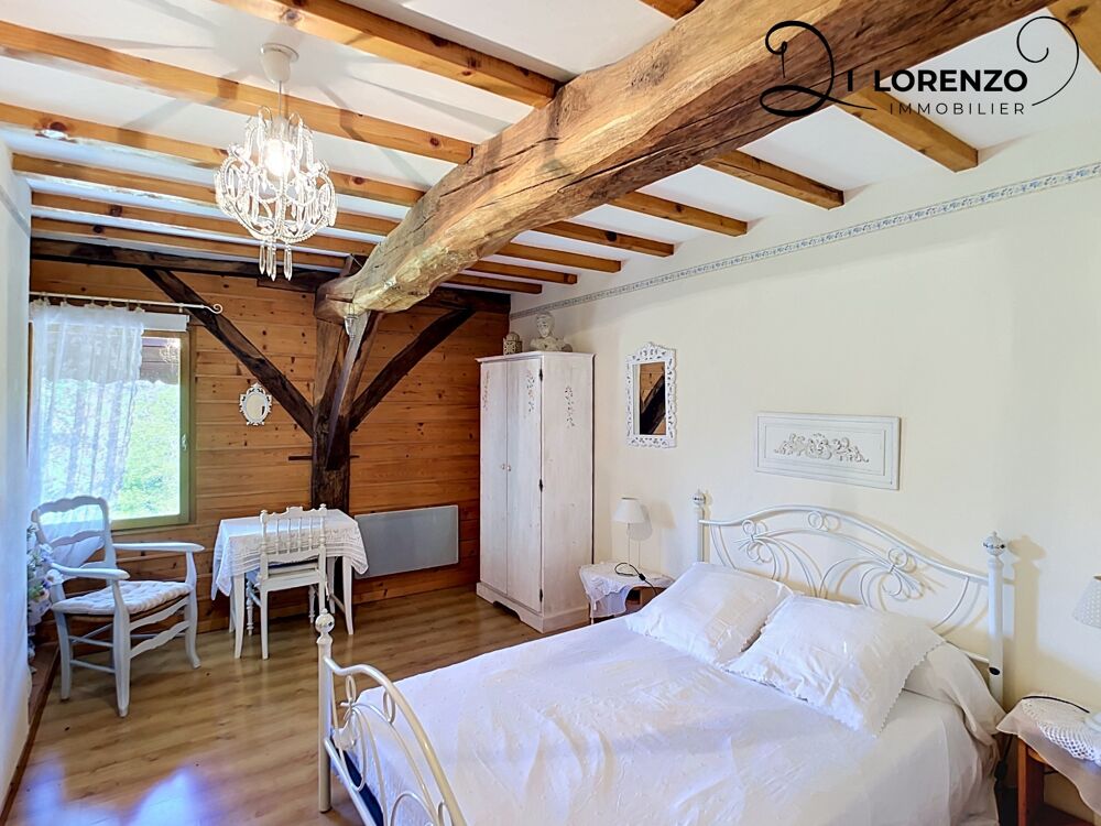 Maison à vendre 232 m² habitable LEPIN LE LAC (73)