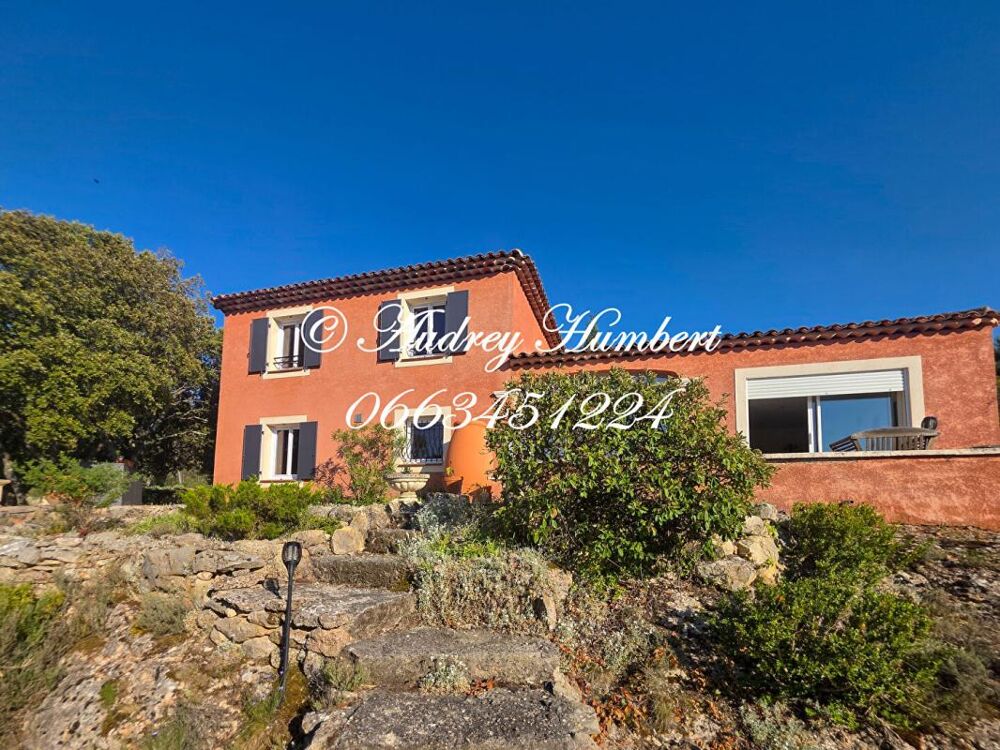 ST JULIEN, Proche GREOUX, VILLA de 135 m² aux belles prestations, édifiée sur 2HA8 de terrain avec vue et spa