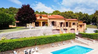  Propri�t�/ch�teau � vendre 6 pi�ces 207 m�