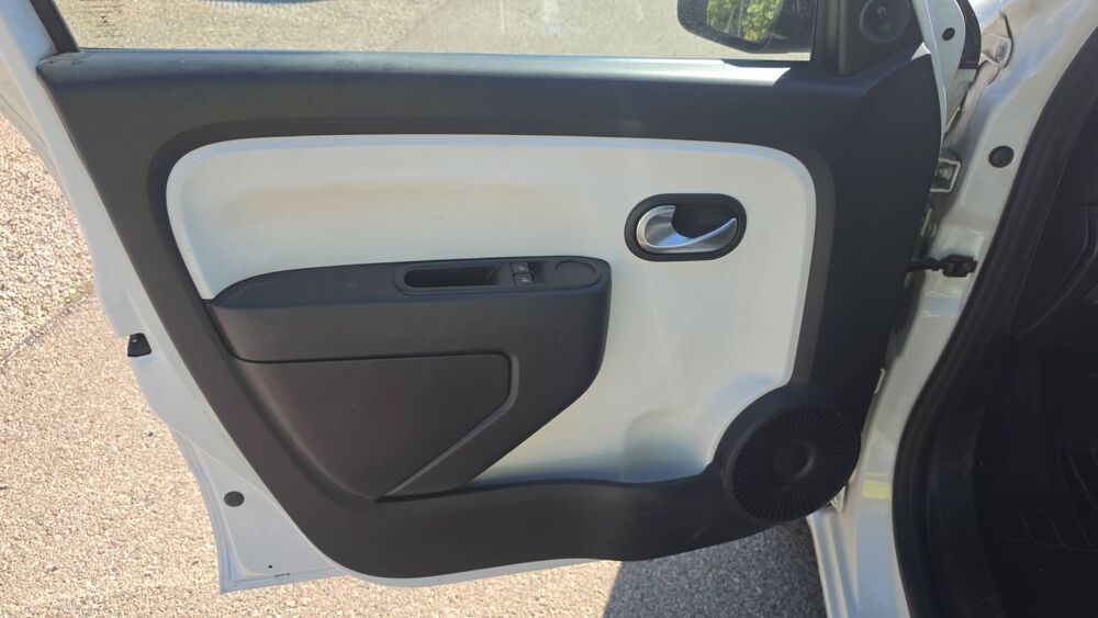 Twingo 1.0 SCe 70 Zen 2018 occasion 06130 Grasse