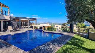  Propri�t�/ch�teau � vendre 7 pi�ces 211 m�