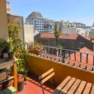 Vente Appartement T4 AU CENTRE VILLE VUE PYRENEES AVEC GRAND GARAGE , CAVE ET GRAND CELLIER Pau