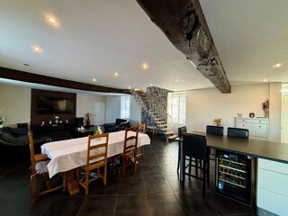  Maison � vendre 8 pi�ces 230 m�