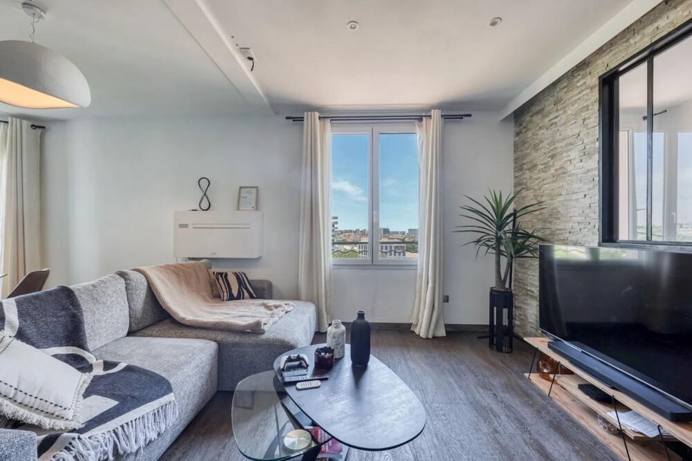 Vente Appartement Appartement lumineux 2P de 67 m² à Toulon Toulon