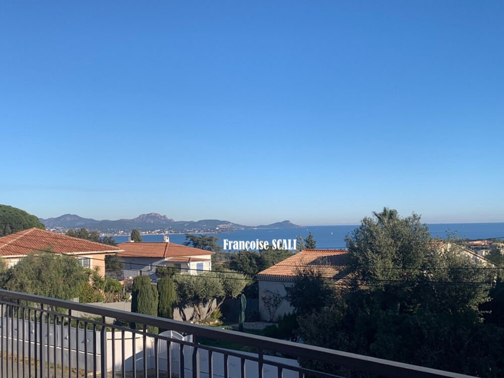 Vente Appartement Appartement à vendre 3 pièces SAINT AYGULF (83) VUE MER Saint aygulf