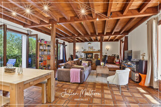  Maison à vendre 10 pièces 330 m²