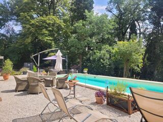  Propriété/château à vendre 12 pièces 400 m²
