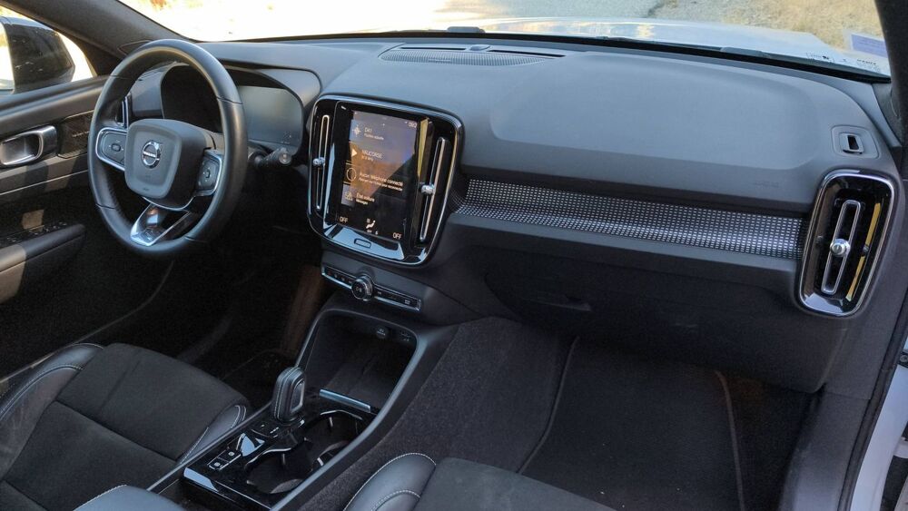 XC40 1.5 T5 TWE 262 Recharge DCT 7 R-Design 2021 occasion 20250 Corte
