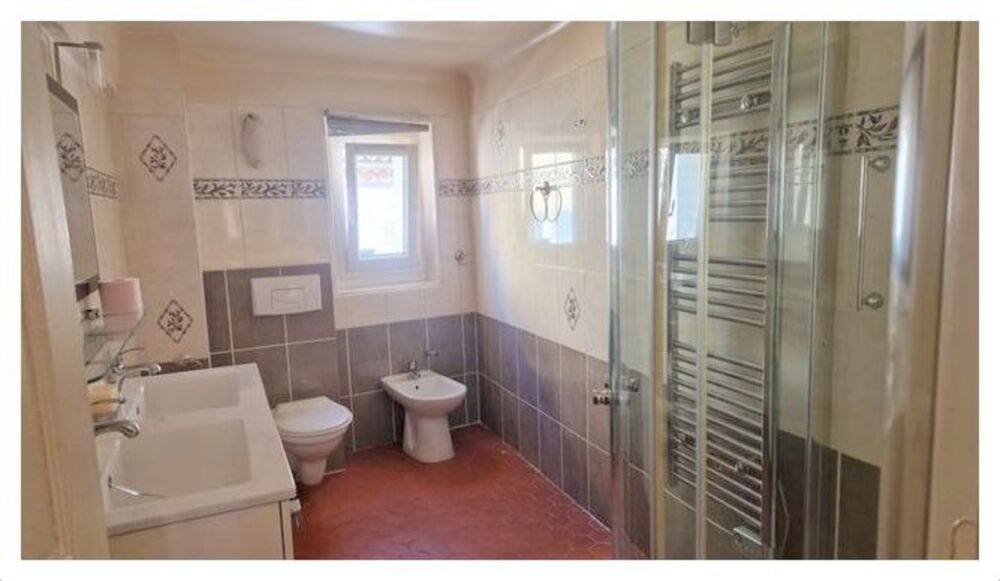 Vente Maison Maison à vendre 5 pièces SAINT CEZAIRE SUR SIAGNE (06) Saint cezaire sur siagne