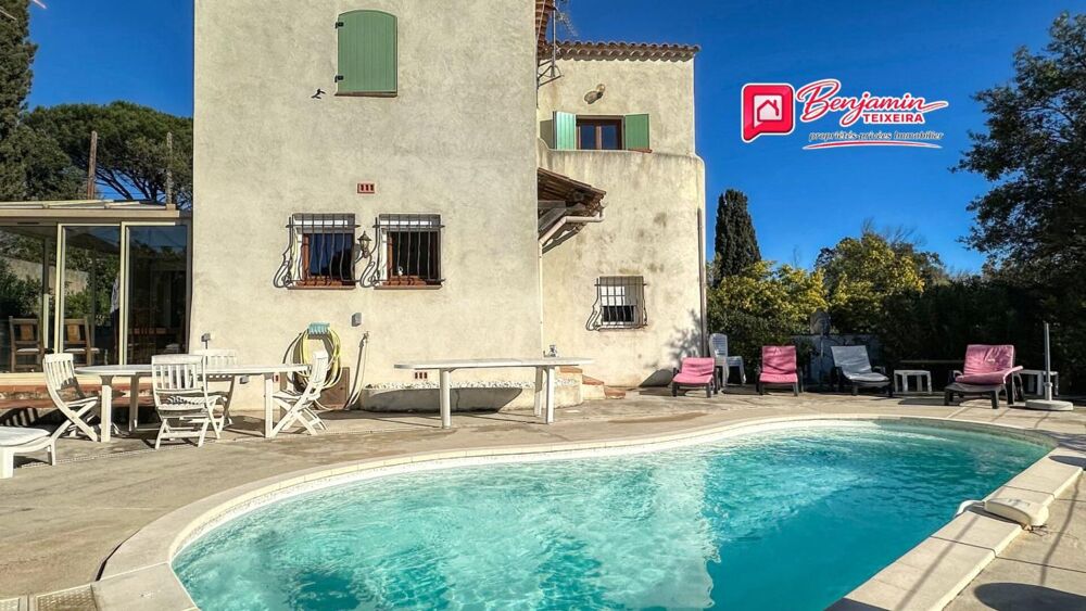 � vendre  Propri�t�/ch�teau Sainte-Maxime (83120)