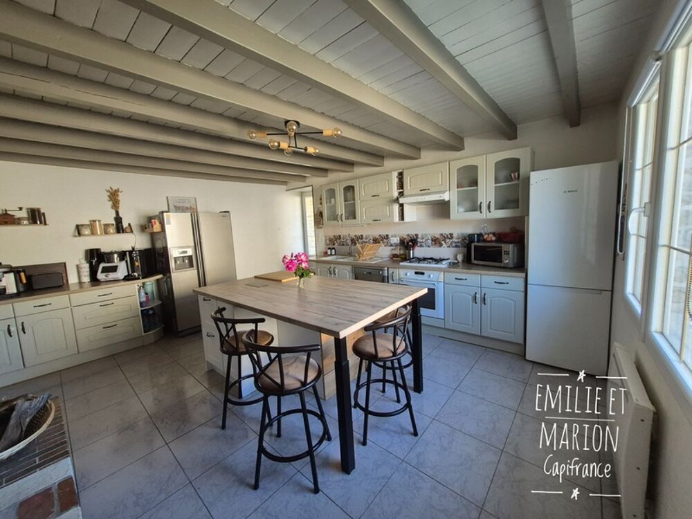 Maison à vendre 4 chambres - Mauzé - Jardin - double garage - locataires en place
