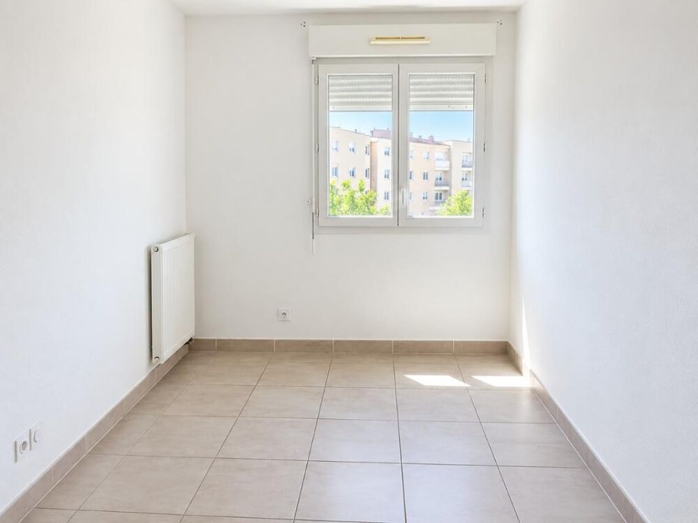 Location Appartement Appartement T3 avec terrasse et parkings à LA SEYNE SUR MER La seyne sur mer