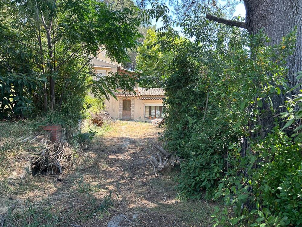 Vente Maison Maison T5 de 190 m² A RENOVER SUR 1640 m² de terrain Montpellier
