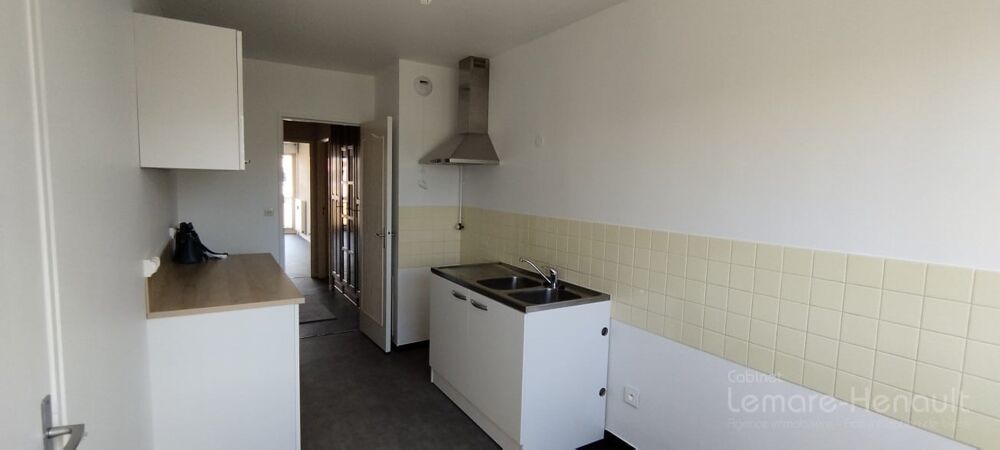 Location Appartement Apt F3 - 67.12 m² - Résidentiel - Ascenseur et Gardien - Cave et Parking - Dreux