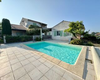  Maison � vendre 8 pi�ces 215 m�