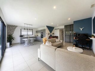 Vente Maison Maison de 4 pièces de 92 m² à Pignan Pignan