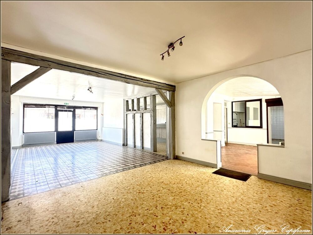 Maison de village, 214 m², 5 chambres, sejour de 100 m²