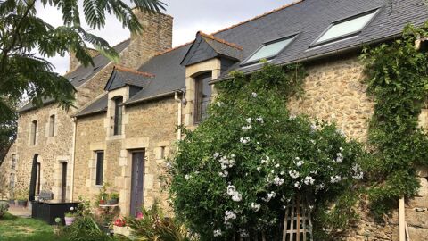   Long�re en pierre r�nov�e de 265 m� habitables Maison - 9 pi�ce(s) - 265 m�