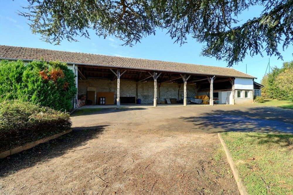 Vente Maison Vaste maison de famille avec dépendances Dompierre les ormes