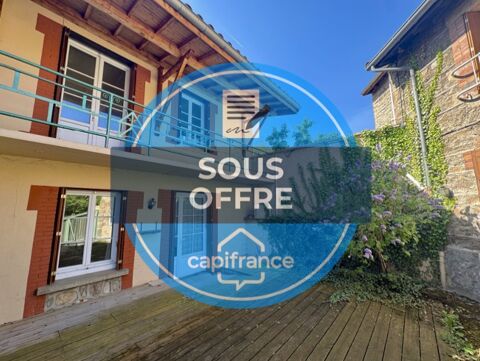   Maison de bourg avec terrasse et dépendance – Fort potentiel à Luriecq (42380) Maison - 4 pièce(s) - 64 m²