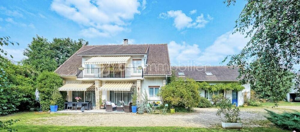 à vendre  Propriété/château Meaux (77100)