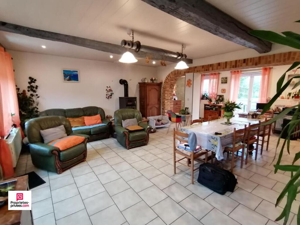 Vente Maison Proche de SEES L'EVECHE (61500)  PROPRIETE , 9 pièce(s)  220 m2 environ, 5 chambres, PRIX  218 000, honoraires 6,34% inclus à la Neauphe sous essai
