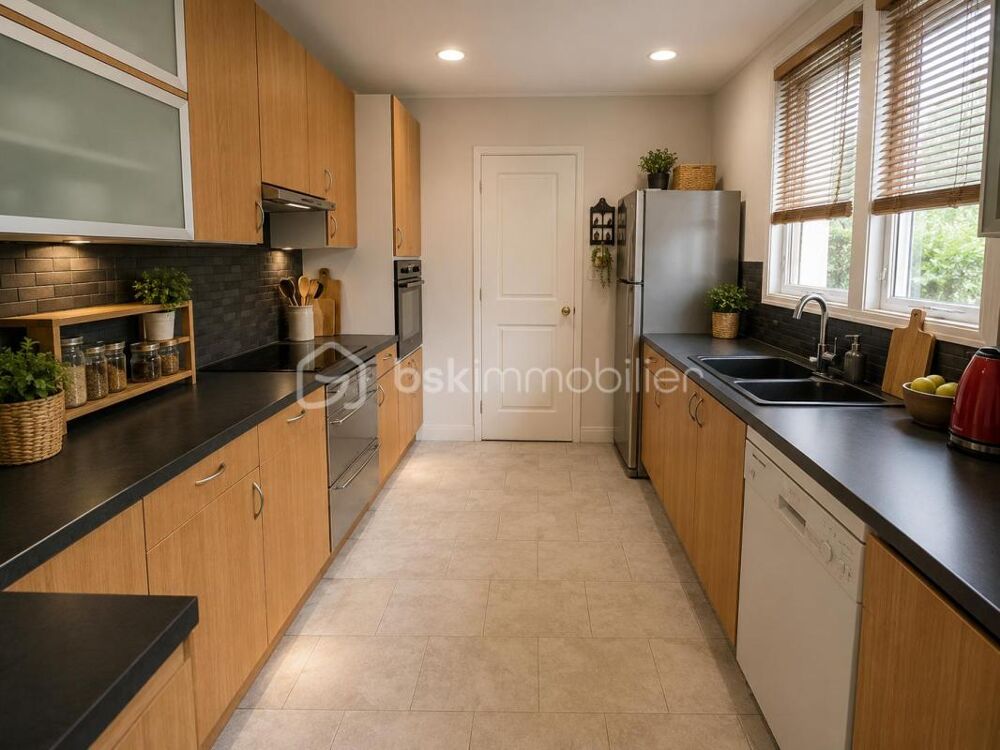 Vente Maison Maison PLAIN-PIED 130 m2 - 4 chambres - terrain 655 m2 Saint germain les corbeil