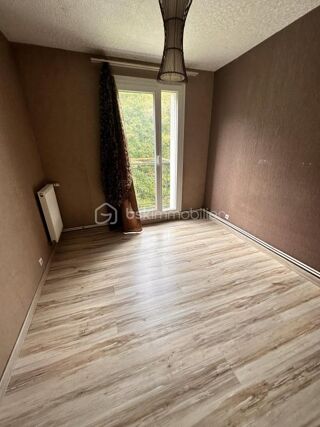  Appartement � vendre 4 pi�ces 80 m�